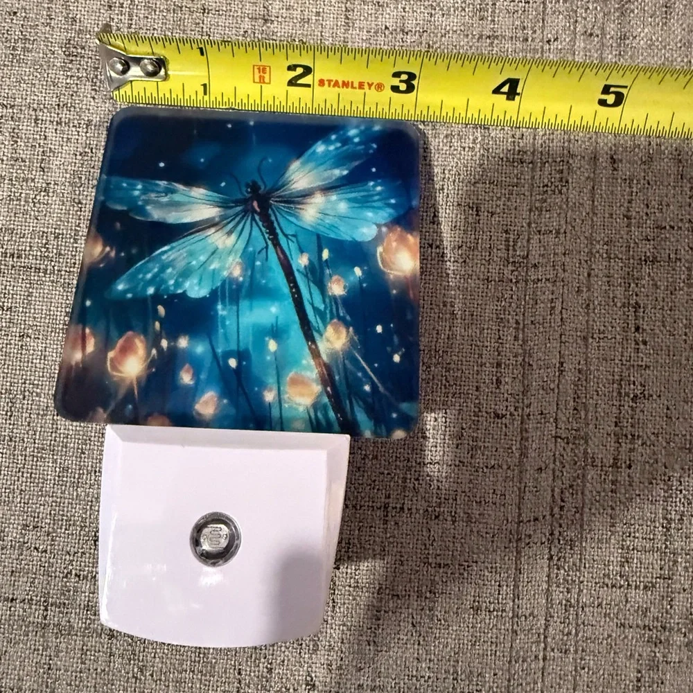 Enchanted Dragonfly Wall Light